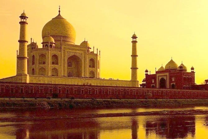1-Day Trip to Golden Temple,Amritsar from Delhi with Both side Commercial Flight - Golden Temple: the late-1500s Sikh spiritual center you’ll feel immediately