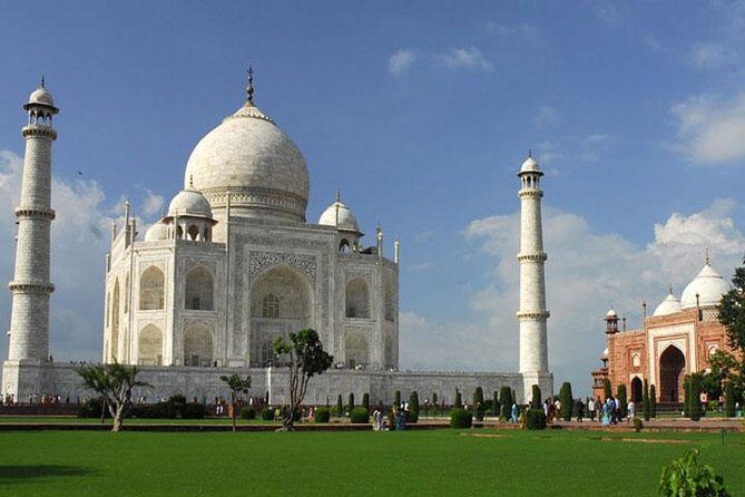 11 Days Golden Triangle & Varanasi With Luxury Accommodation,internal Flights - Why This Golden Triangle and Varanasi Plan Feels Less Stressful