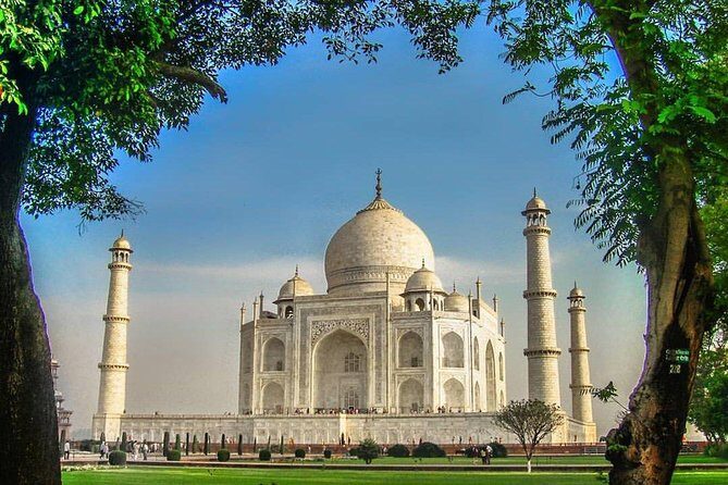 12 Hour Sunrise Taj Mahal Tour From Delhi By Private Car - Private car transfer from Delhi: comfort, timing, and fit