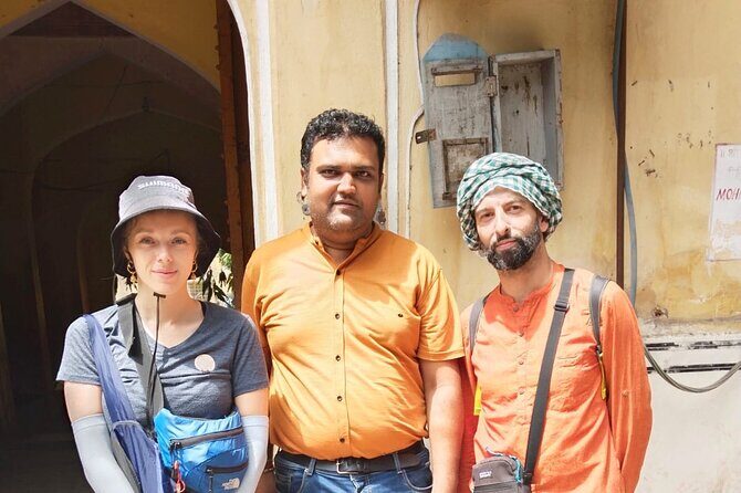 2-Day Private Jaipur City Sightseeing Tour with Six Place - Day One: Jal Mahal, Jaigarh Fort, and Nahargarh Fort