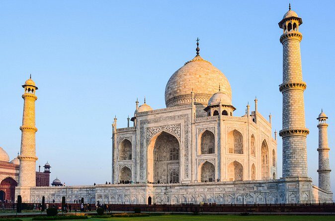 2-Day Private Tour to The Taj Mahal and Agra from Jaipur - Price and value: what $180 per person really includes