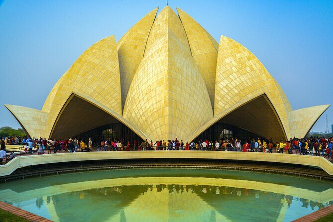 2-Days Private Delhi and Agra Taj Mahal Tour ( Overnight in Agra) - Day 1 in Delhi: Jama Masjid, Chandni Chowk spices, and Red Fort’s scale