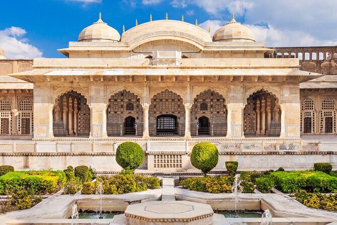 2 Days Private Golden Triangle Tour to Agra and Jaipur From Delhi - Jal Mahal: The Quiet Pause That Keeps the Day Human