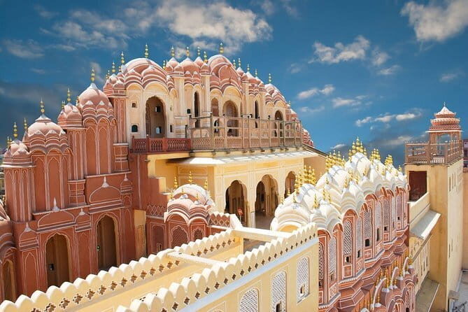 2 Days: Private Jaipur City Tour - Temple Stops in Amber Town: Two Sides of Devotion