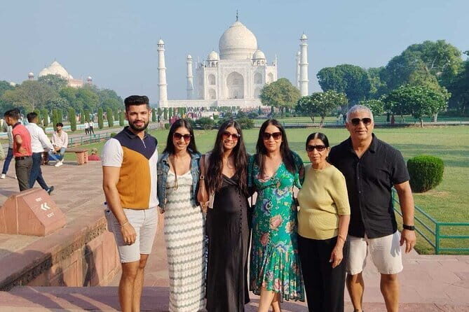 2-Days Private Luxury Golden Triangle Tour Agra Jaipur New Delhi - Day 1 into Jaipur: check in, then reset