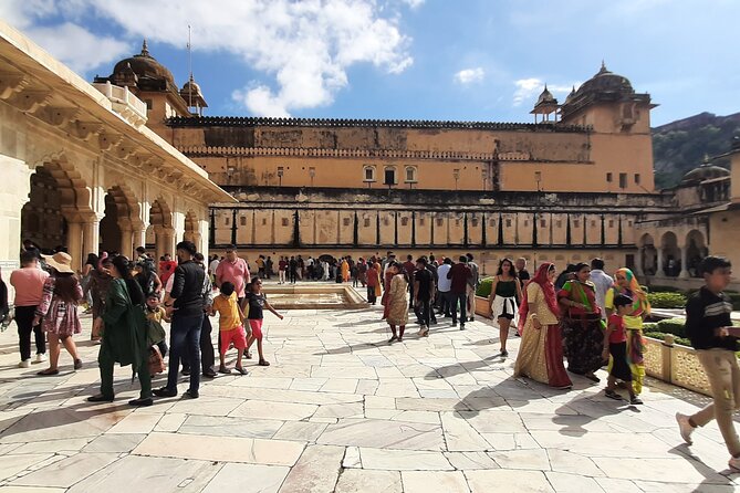 2 Days Private tour of Jaipur with Amber Fort and City Palace - Why Amber Fort + Jantar Mantar is such a smart combo