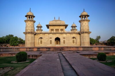 2 Days Taj Mahal Tour and Agra Tour by Car from Delhi - Day 1 in Agra: Agra Fort to I’timād-ud-Daulah