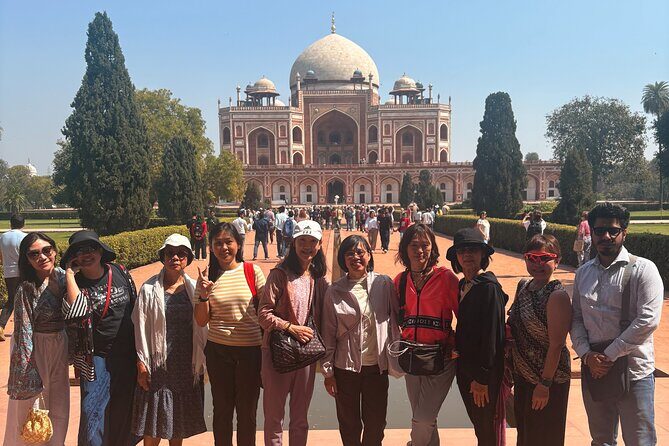 2 days Tour - Delhi Local and Sunrise Agra ( Tajmahal Tour ) - New Delhi Stops: Rashtrapati Bhavan and Lotus Temple Without the Headache