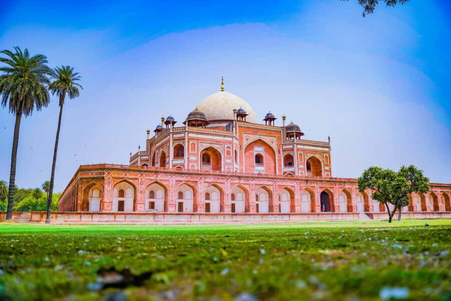 3-Day Golden Triangle Trip from Delhi with Luxury Hotels - Day 3 in Jaipur: Amber Fort, City Palace, Hawa Mahal, and Jantar Mantar