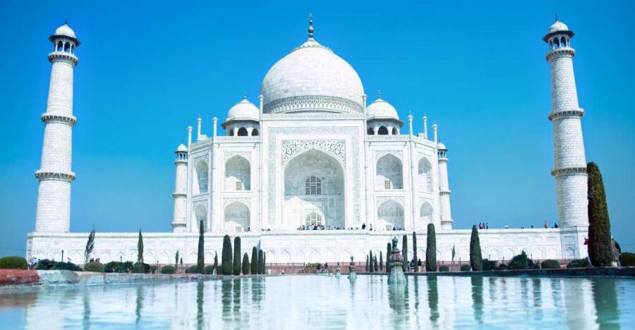 3-Day Golden Triangle Trip from Delhi with Luxury Hotels - Day 1 in Delhi: Red Fort, Jama Masjid, Raj Ghat, and the War-Memorial Stops