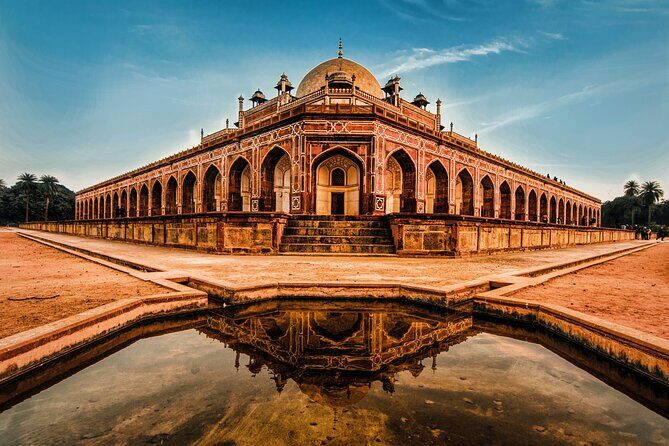 3-Days Golden Triangle's Private Tour - Day 1 in Delhi: Red Fort, Jama Masjid Views, and the Night Shift to Agra