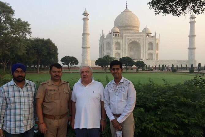 3-Days Luxury Golden Triangle Tour to Agra and Jaipur from Delhi - Jaipur on Day 3: Amer Fort, Hawa Mahal, City Palace, Jantar Mantar, and Jal Mahal