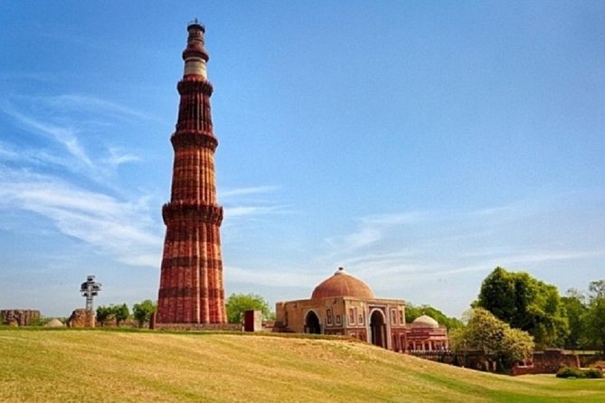 3-Days Private Golden Triangle Tour: Delhi, Agra & Jaipur by Car - Hotels, rooms, and breakfasts: how the lodging option works