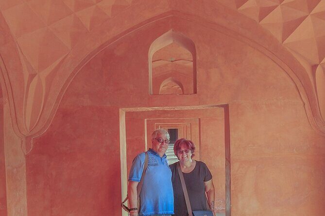 3-Hour Unimaginable Beauty of Taj Private Guided Tour - Getting the most out of the walk (without overdoing it)