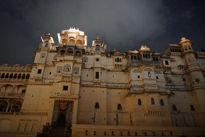 4 Days Guided Jaipur, Ranthambore Tigers & Udaipur Tour With Safari & Hotels - Tips to get more out of every stop