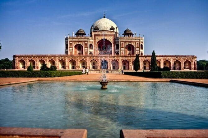 5-Day Golden Triangle Tour: Explore Delhi, Agra, and Jaipur - Day 2 to Agra: The Taj Mahal View Point and Baby Taj Calm