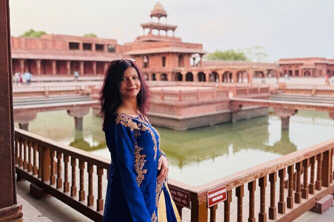 5-Day Golden Triangle Tour with Cultural Heritage-Taj & More - Delhi morning circuit: Bangla Sahib, Khari Baoli, and India Gate