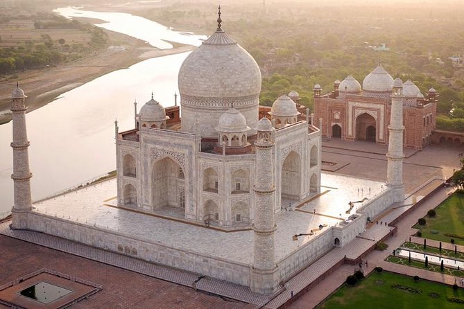 5-Day Private Golden Triangle Tour: Delhi, Agra and Jaipur - Day 1 in Delhi: airport pickup and an easy first night