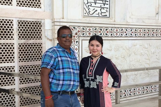 5-Day Private Luxury Golden Triangle Tour to Agra and Jaipur From New Delhi - Hotels, breakfasts, and why “included logistics” is the real luxury