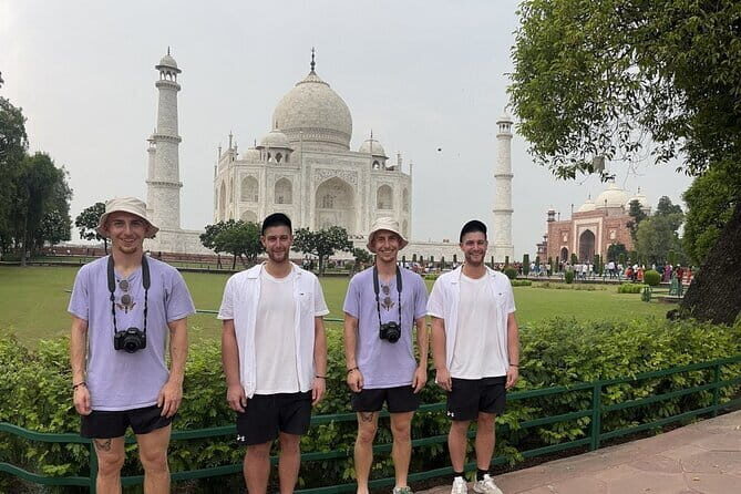 5-Days Luxury Golden Triangle Tour to Agra and Jaipur From Delhi - The Guide and Driver Factor: Why Service Quality Matters Here