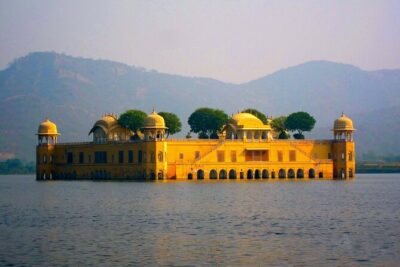 5-Night Private Rajasthan Tour from Delhi Including Jaipur, Jodhpur and Udaipur - Day 2 in Jaipur: Amber Fort plus the classic palaces