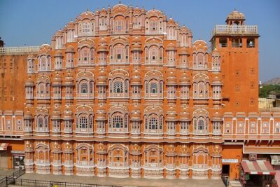 6 Days Private Golden Triangle Tour with Varanasi from Delhi - Day 2 from Agra to Jaipur: Taj Mahal at sunrise, Agra Fort, Itmad-ud-Daula, then a long drive
