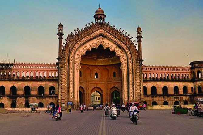 6-Hour Lucknow Sightseeing Tour with Hotel Pickup - Hotel pickup, timing, and why the car ride matters