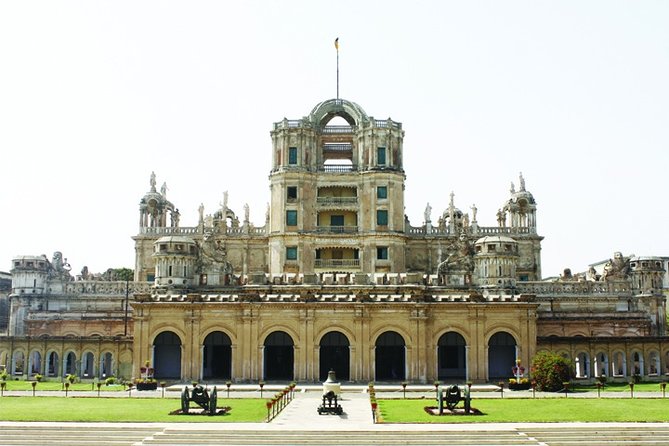 6-Hour Lucknow Sightseeing Tour with Hotel Pickup - Chowk market: an optional add-on for real street flavor