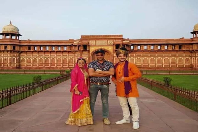 7 Days Private Luxury Golden Triangle Tour With Ranthambore - Day 5 Jaipur arrival: Galta Ji (Monkey Temple) and classic temple breaks