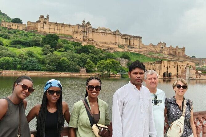 7 Days Private Luxury Heritage Rajasthan Tour from Jaipur - Jaipur Day 1: A Soft Landing at Patrika Gate and Birla Mandir