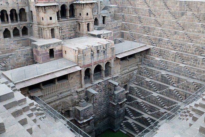 7 Days Private Luxury Heritage Rajasthan Tour from Jaipur - Udaipur Day 3: The Change of Pace Begins