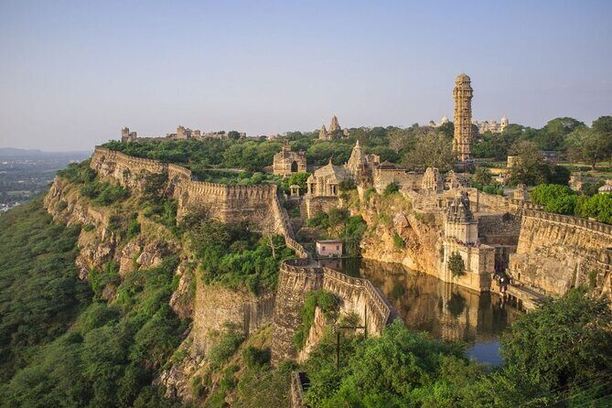 8 Day Udaipur to Chittorgarh Bundi Ranthambore and Jaipur Tour - Udaipur: City Palace to Monsoon Palace viewpoints