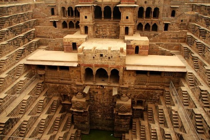 Abhaneri & Fatehpur Sikri Tour From Jaipur with Agra Drop - The Guide Question: Helpful Context or Unwanted Pressure?