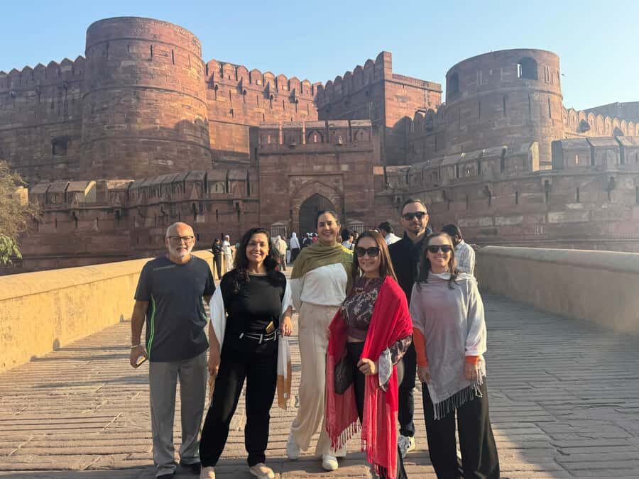 Agra: Agra fort express entry tickets - Express entry: arriving, scanning, and starting your visit fast