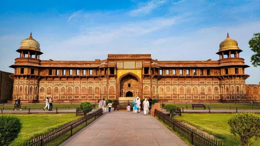 Agra Fort: Guided UNESCO Heritage Walking Tour - Key highlights I’d circle
