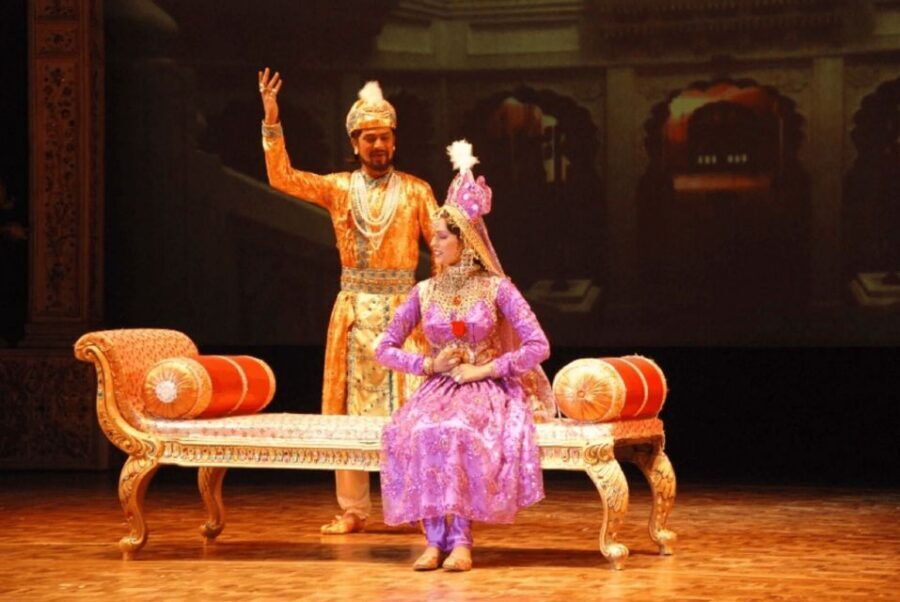 Agra: Mohabbat the Taj show tickets and agra transfers - Rules that affect packing (so you do not get stuck at entry)