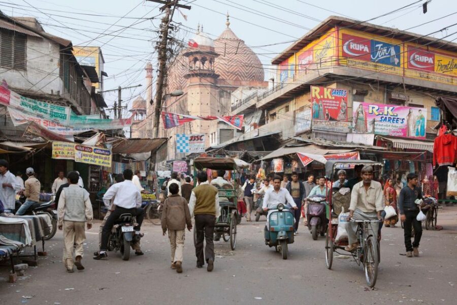 Agra: Old City & Street Food Tour in Car, Tuk Tuk or Bike - Shaheed Nagar: Non-Veg Paradise Food Stops and Local Flavor Stories