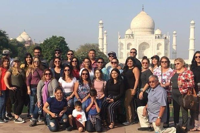 Agra Sightseeing & Shopping Tour by Private Car with Guide - How the guide makes or breaks the day