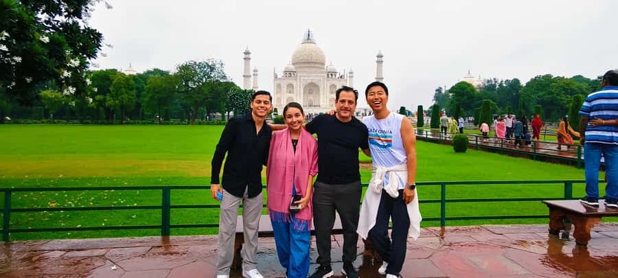 Agra: Skip-the-line Taj Mahal, Agra Fort & Baby Taj Day Tour - Taj Mahal express entry: timing, sunrise option, and photo spots