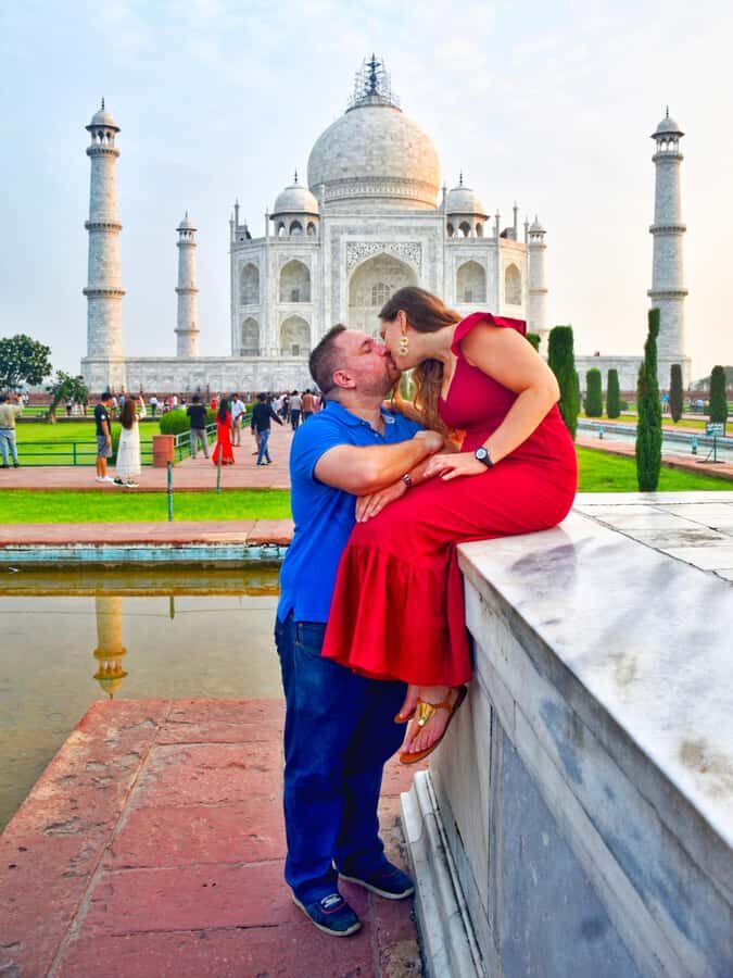 Agra: Skip-the-line Taj Mahal, Agra Fort & Baby Taj Day Tour - Agra Fort: walking the red sandstone city within the city