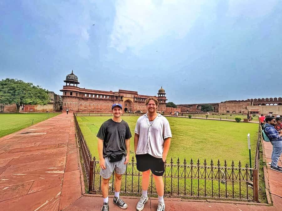 Agra: Skip-the-line Taj Mahal, Agra Fort & Baby Taj Day Tour - Who this tour suits best (and who should rethink it)