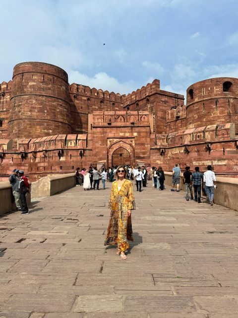 Agra: Skip-the-Line Taj Mahal & Agra Fort Private Tour - Agra Fort: Mughal power after the capital shifted