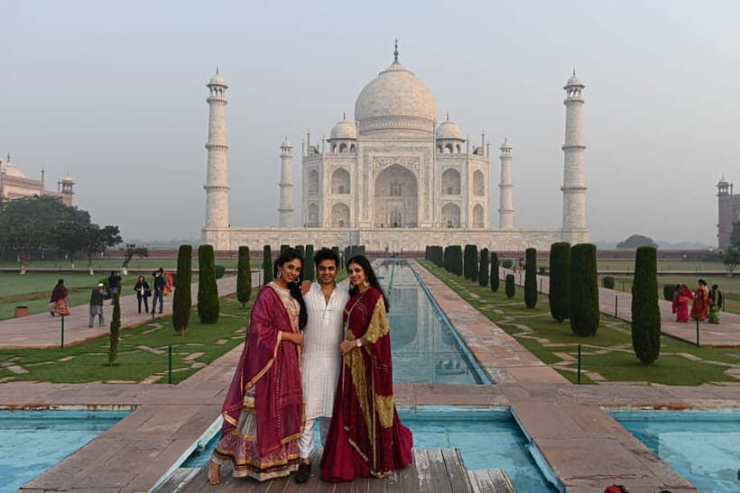Agra: Skip-the-Line Taj Mahal & Agra Fort Tickets + Add-Ons - Languages, private group comfort, and wheelchair access