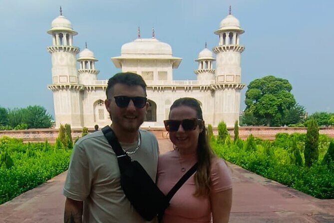 Agra: Skip the Line Taj Mahal and Agra Fort Private Day Tour - Timing, tickets, and solo comfort you can feel