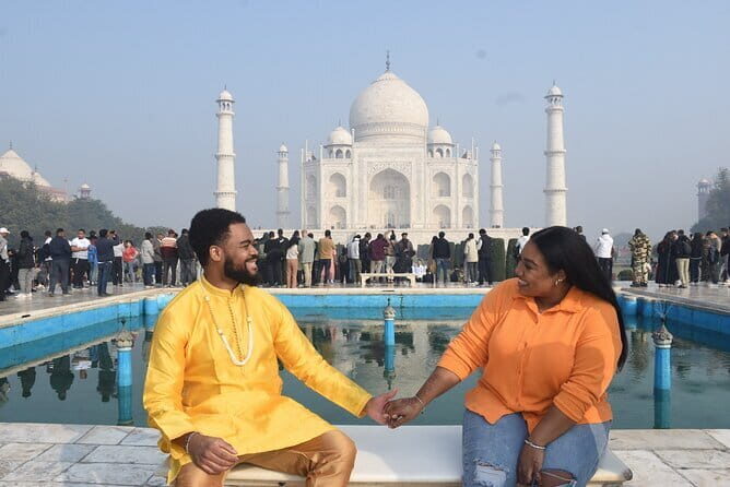 Agra: Skip-the-Line Taj Mahal and Agra Fort Tour - All Inclusive - Taj Mahal in about two hours: what you can realistically see
