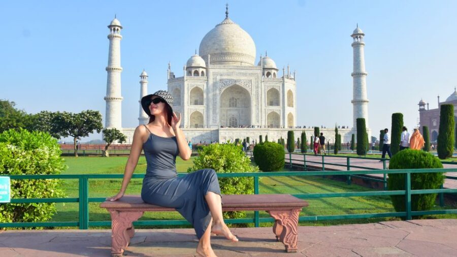 Agra: Skip-the-Line Taj Mahal Guided Tour with Multi Options - Guide quality: why the love story detail isn’t fluff