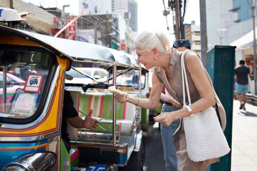Agra: Skip The Line Taj Mahal Tour With Optional Tuk Tuk - Key highlights worth your attention