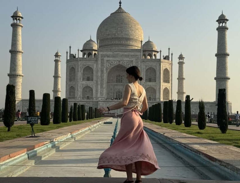 Agra: Taj Mahal & Agra Fort Private Tour - A private 5-hour plan that saves energy in Agra