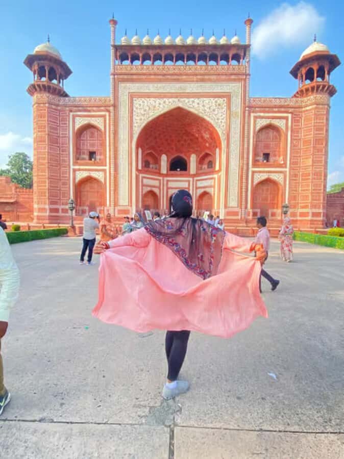Agra: Taj Mahal Guided Tour with Fast Track Entry - Key Things I’d Prioritize on This Tour