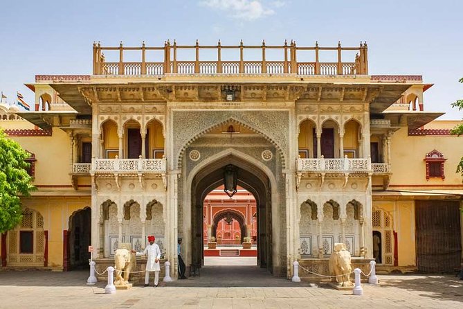 All Inclusive Private Jaipur City Tour with 5-star Lunch & Guide - Jantar Mantar: UNESCO Astronomy With the World’s Largest Stone Sundial